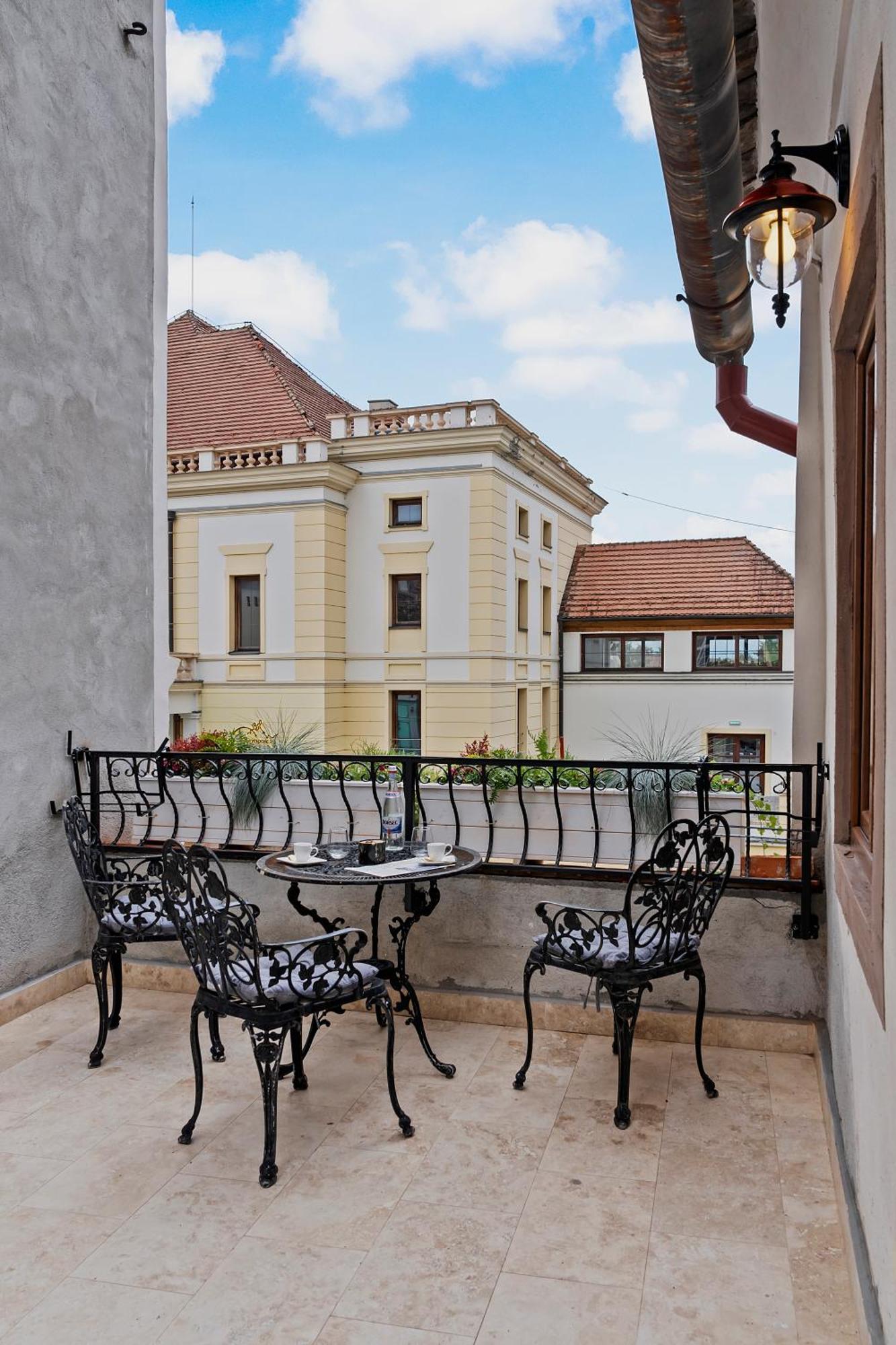 Gela'S Terrace Apartment Sibiu Eksteriør billede